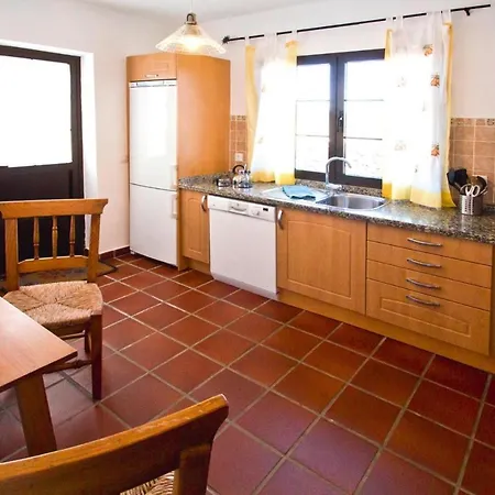 Holiday Home San Bartolomé - ACE02015-FYG Hébergement de vacances *